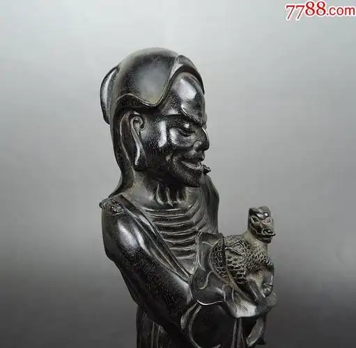 紫檀木罗汉抱麒麟摆件