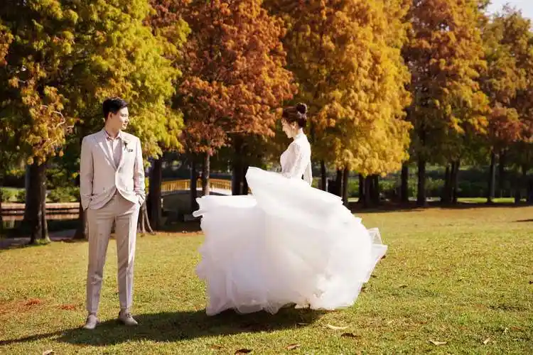 厦门旅拍婚纱照哪家好厦门婚纱摄影旅拍工作室推荐