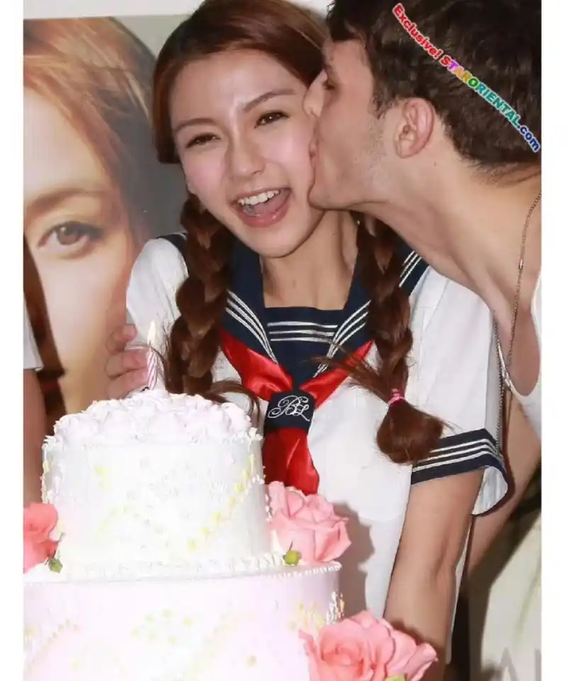 嫩模时期的杨颖anglababy,水手服过生日