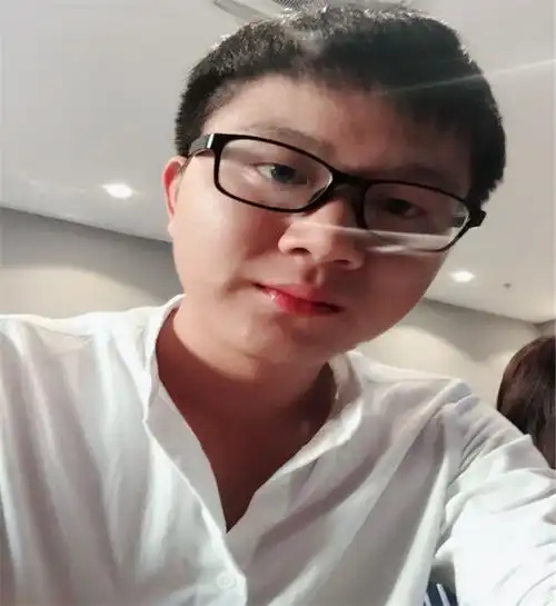 主任设计师吴伟伟