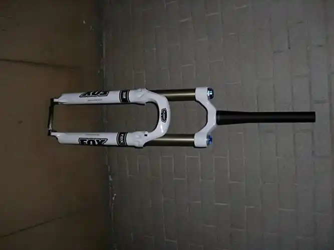 fox 霍斯 2011款 fox float-32f140 blk-9mm-1.5t 锥形上管前叉