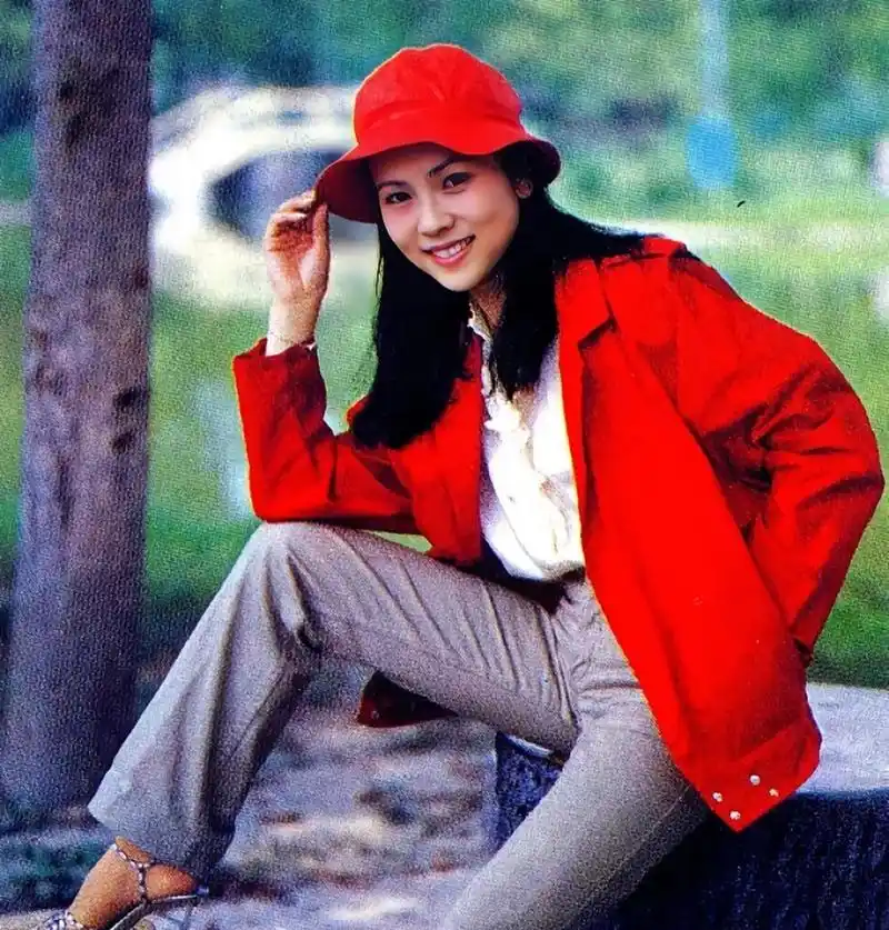 演员洪学敏一老照片