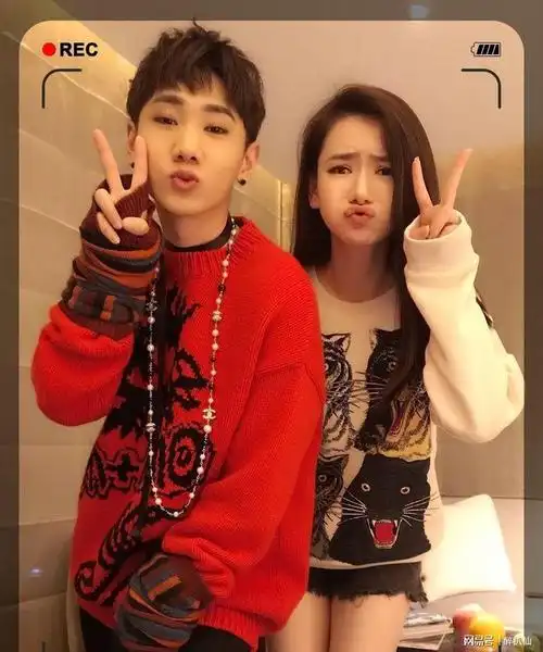 情歌转换器汪苏泷年少成名爱唱小情歌已结婚5年还有个女儿