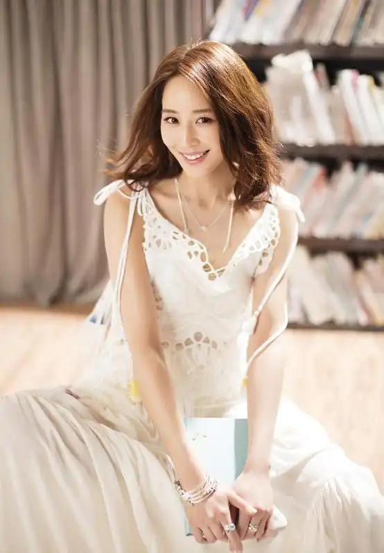 身高168cm瘦至80斤,为了演戏付出了很多|张钧甯_新浪新闻