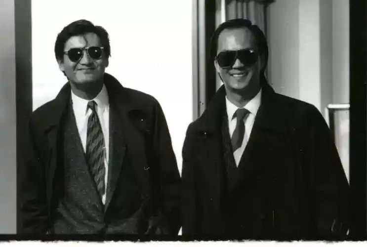 (周润发与狄龙,剧照,1986)