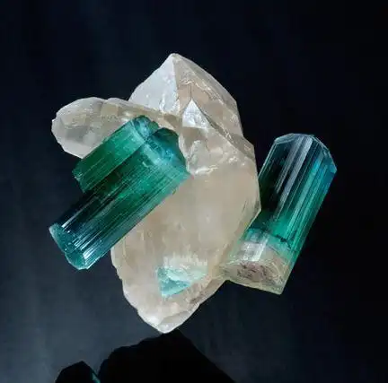 【多扔几张图片再走】各种电气石晶体 | 宝石控小组 | 果壳 科技有