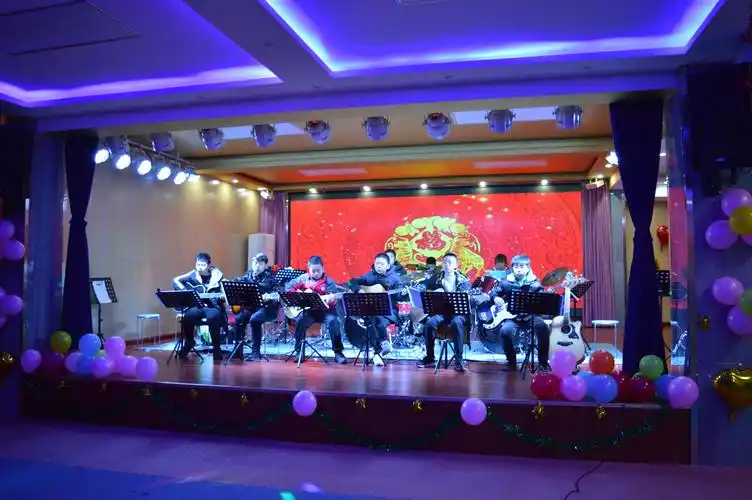 "千姿万籁,你我同行"---- 2021年"庆元旦迎新年"音乐联欢会