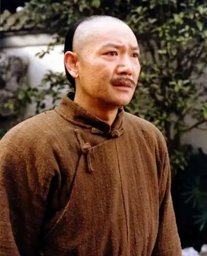 zucc冯国强完美诠释硬汉战争电视剧的元老