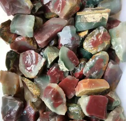 盐源玛瑙原石图片盐源玛瑙图片欣赏盐源玛瑙图片欣赏-盐源玛瑙有纹路