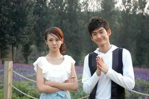 郑爽与男友张恒交往后个性转变大,她性格变好了,人也开朗了很多