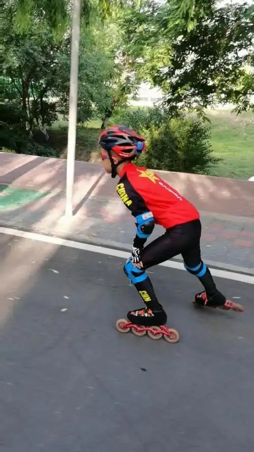 快来看啊!这个大圣脚踩风火轮超帅!