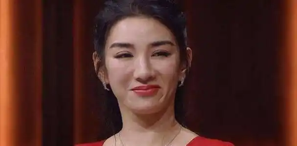 黄奕现在什么状况,发烧嗓子如刀割还鼻塞