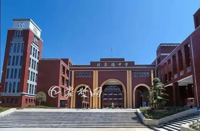 霸气!十堰以这样的姿势杀入全国百强!