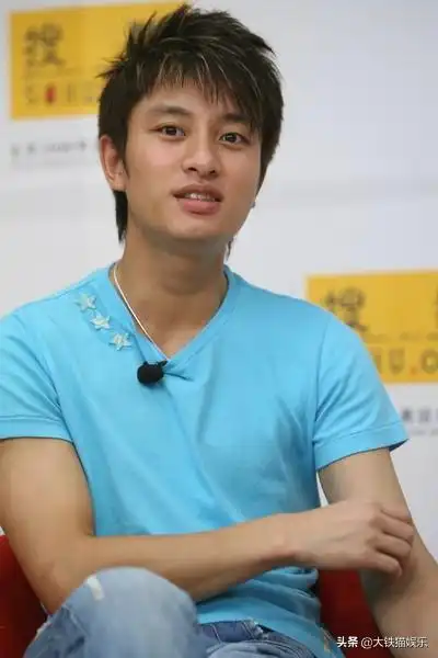 岩男郎海岩(10大海岩男郎今昔颜值对比)(34)