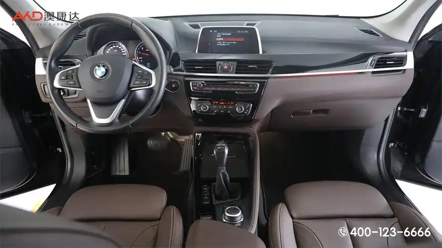 2018款宝马x1/25le,棕色内饰,座椅,中控方向盘,仪表台图片2338894