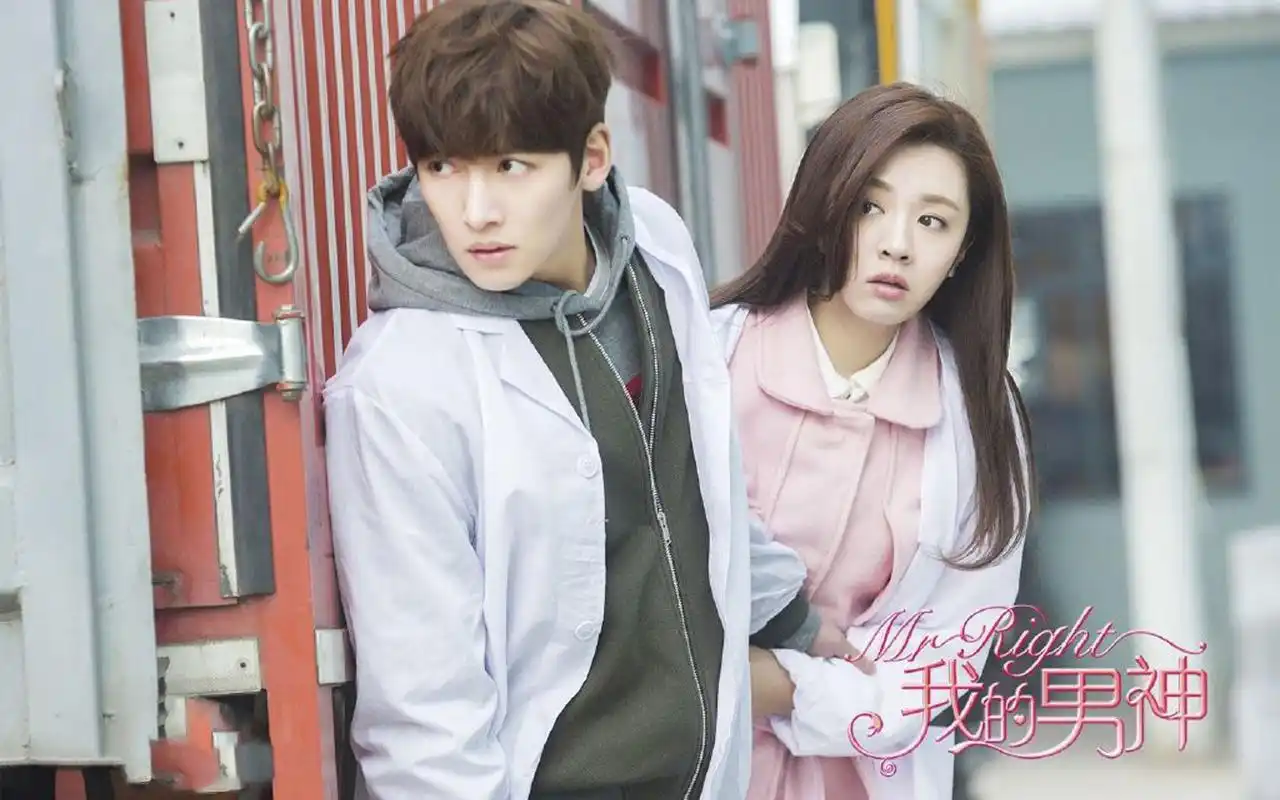 王晓晨《我的男神》人物剧照桌面壁纸