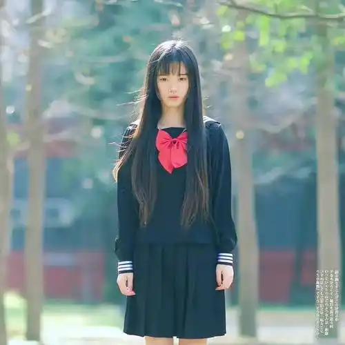 15岁"书模"鞠婧祎太美了!雪肤玉貌大长腿清丽脱俗_美得_小鞠_写真