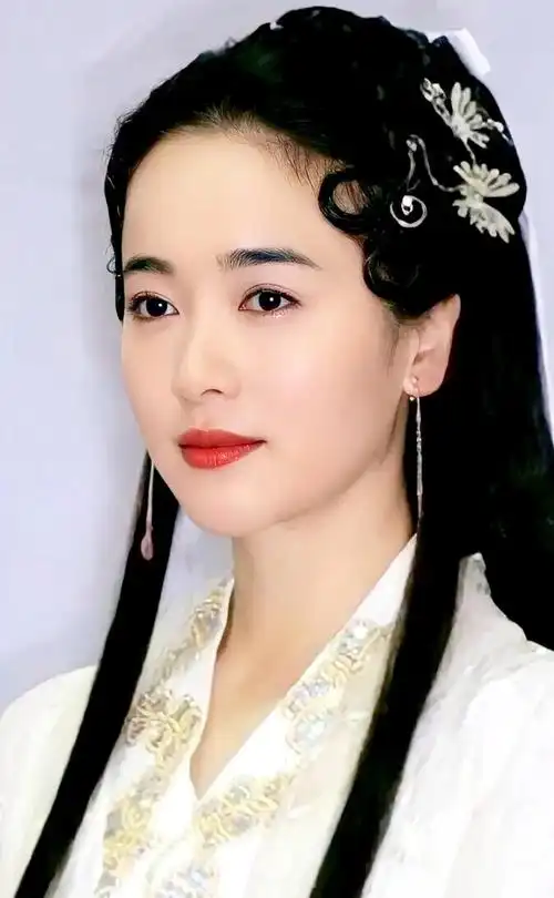 端庄优雅的左小青,美艳动人,温婉秀丽的写真集!