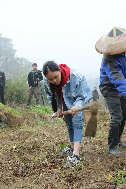 《少年旅行记》汤晶锦带你走进农村,发现农村孩子不一样的生活之美