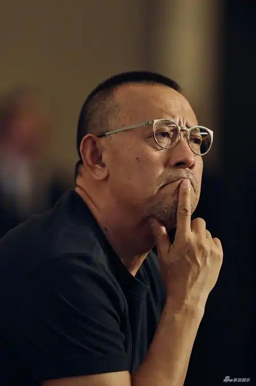 姜文wen jiang的图片