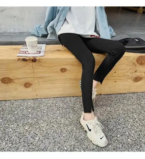 七格格打底裤女外穿2020年新款秋冬季加绒黑色小脚弹力紧身裤子潮