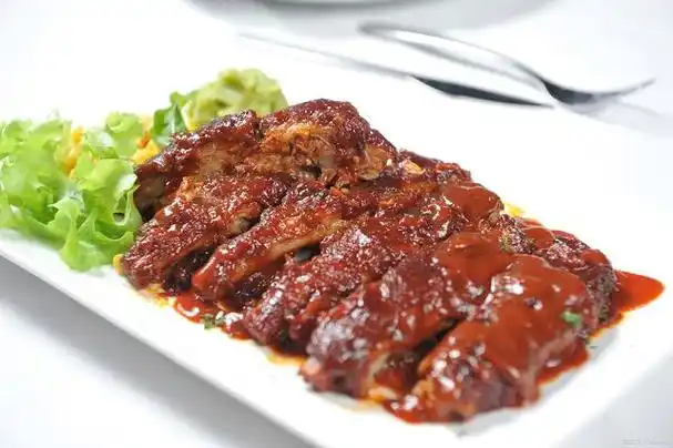 诱人口感,香醇滋味:无锡酱排骨的独特诱惑
