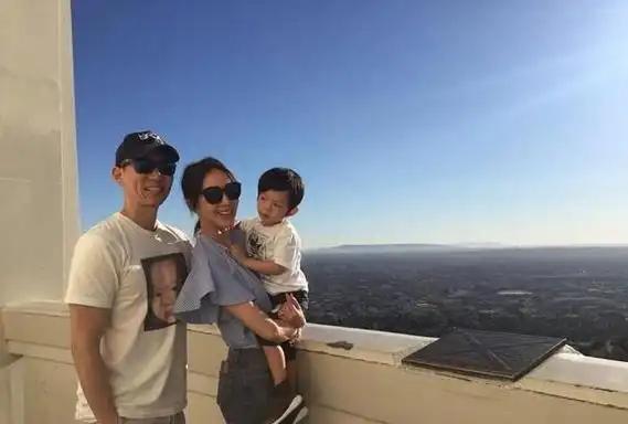 隋棠晒照宣布三胎得子生个小孩老是像疯婆