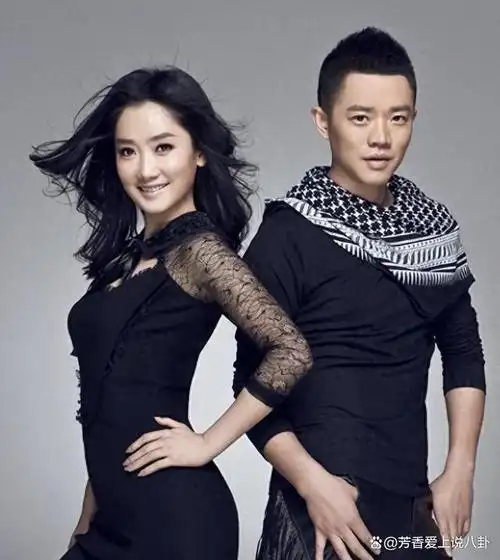 凤凰传奇曾毅的妻子亮相!终于知道他为什么不选择玲花了?