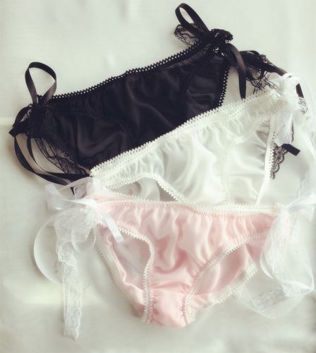 越夜越迷人韩版元气少女性感蕾丝蝴蝶结女士低腰t裤丁字裤t-back_不