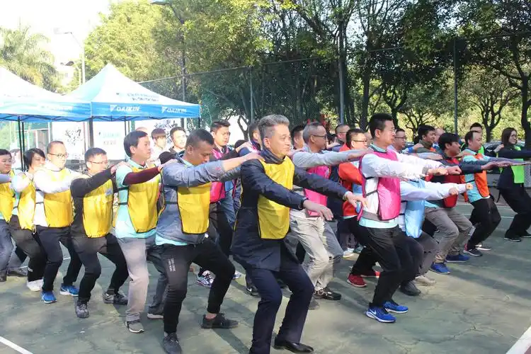 大金空调冰壶户外团队团建活动相片——大胜团队