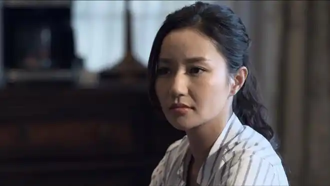 韩雨芹饰演叶唅