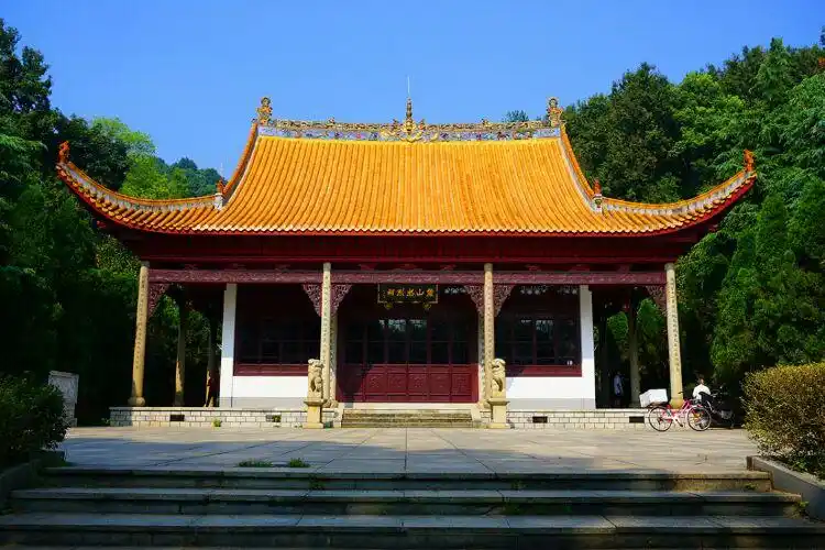 长沙赫石坡麓山忠烈祠