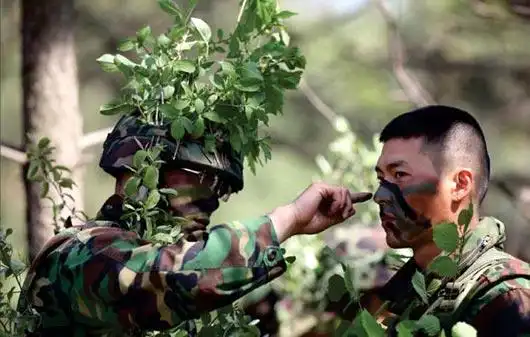 玄彬迎来第二次休假 9月晋升一等兵