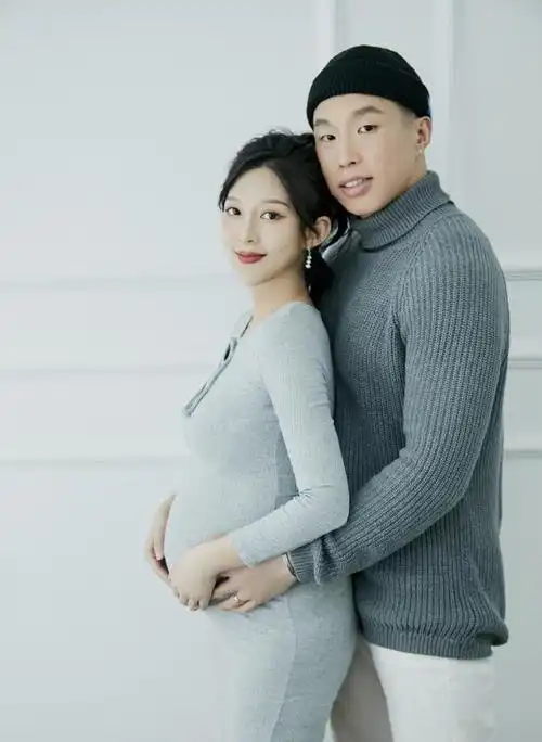 并透露拼三胎:奔着女孩使劲|郭德纲|栾云平|郭麒麟_网易订阅