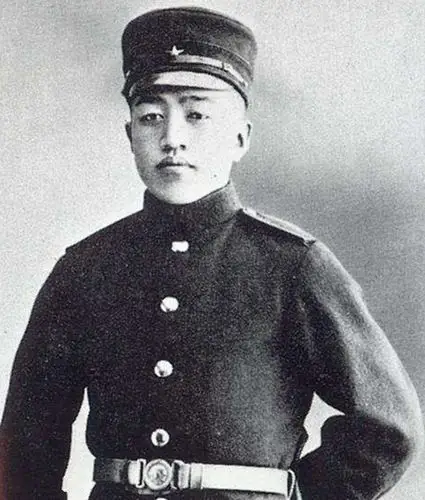 日本战败后,七名甲级战犯中第一个被执行绞刑的人是谁?