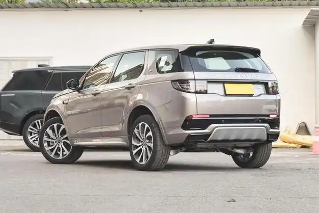 路虎发现运动版20多万就可以入手你会为它买单吗