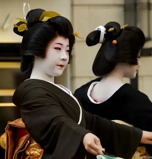 日本艺妓街头表演 庆祝"柳树"节_文化频道_中华网