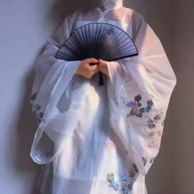 高清不露脸的古风部位头像女生真人图片