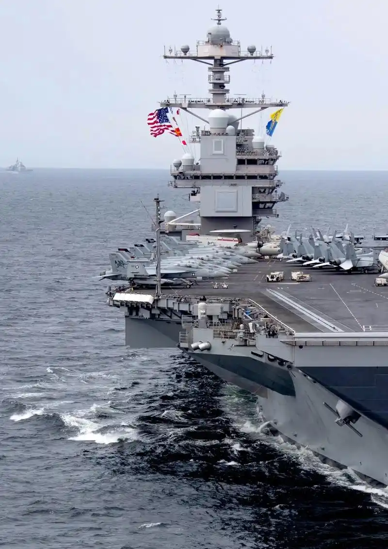 美国🇺🇸超级航空母舰"福特级"全球最先进的航空母舰 #军 - 抖音