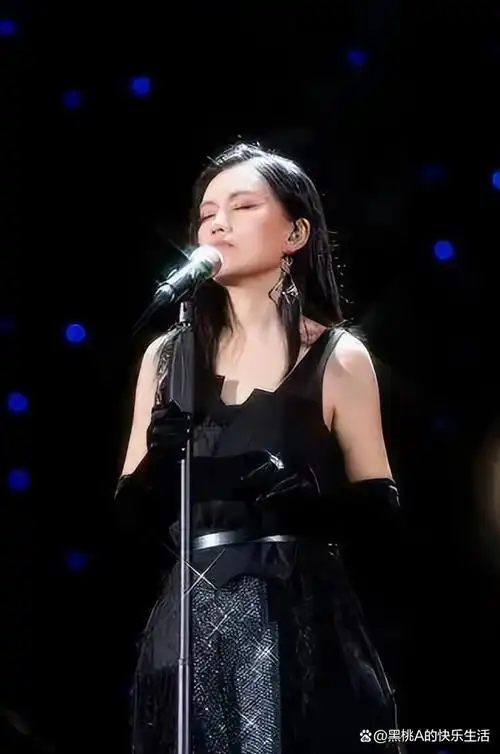 歌手蒋凡的人生故事一