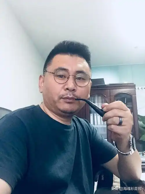 谁有中年大叔的微信头像推荐