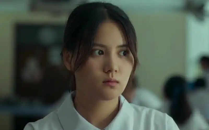 禁忌女孩第二季娜诺帮阿珍解围可惜她们最终没有成为好朋友