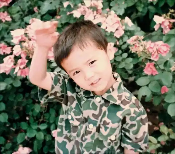 鹿晗宝宝滤镜好可爱哈哈哈,紧跟时代潮流哇