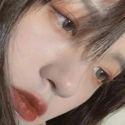 苏瓷:成熟精致女头(唯美 气质 个_微信头像_我要个性网