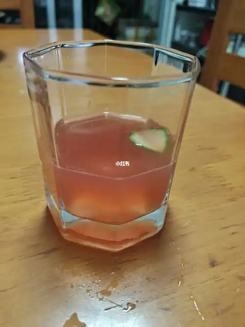 五一放假闷在家动手调杯家庭版鸡尾酒