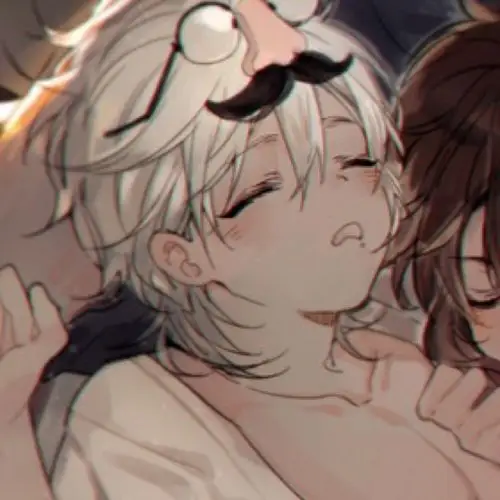 甜丧·低糖·动漫情侣头像:见你第一眼就知道 你是一个难养的猪.