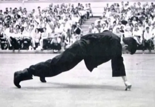 泰森为啥说李小龙是个"杀手"?仅仅看到第3张我就已佩服至极!