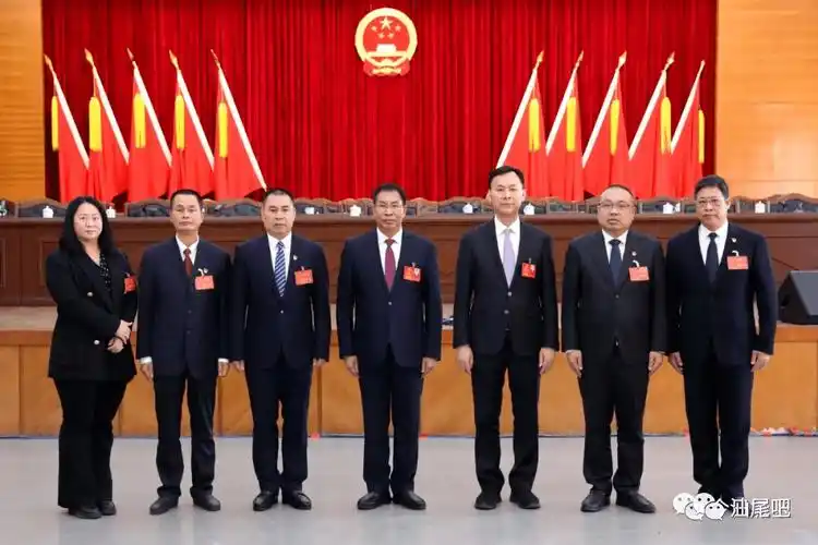 副主任:余汉生,陈昌利,刘泽扬,钟传鲘,王建忠 ,王声效.