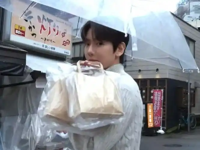 边伯贤solo出道五周年##边伯贤