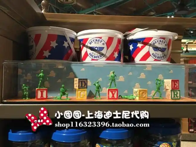 上海迪士尼乐园代购玩具总动员桶装绿色士兵小兵玩具人偶75枚兵桶